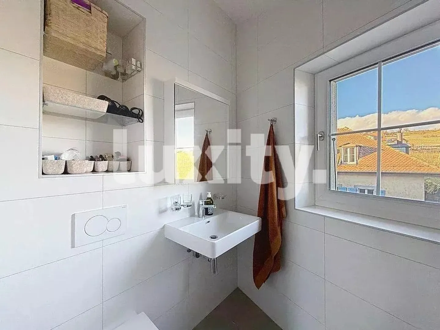 À louer - Magnifique appartement de 4,5 pièces entre vignes et montagnes à Féchy - Photo 8 sur 8