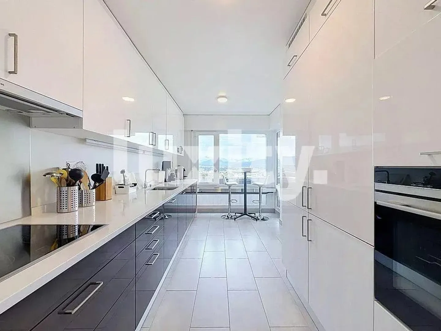 Un appartement d'exception au coeur du Petit-Saconnex - Photo 2 sur 4