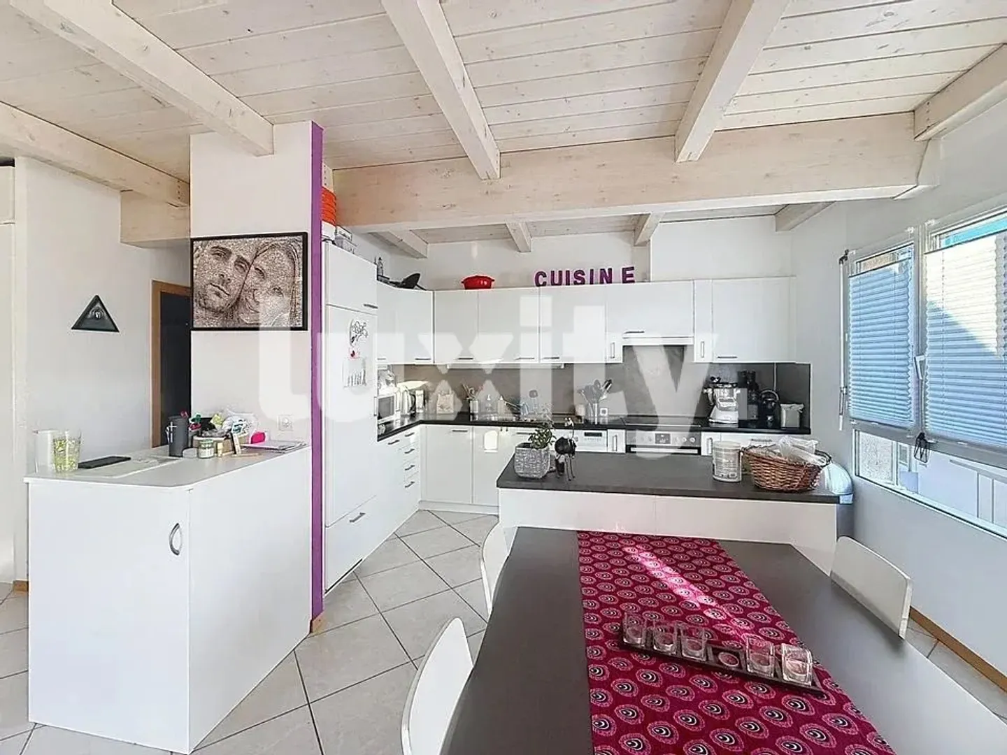 Gland – Spacious bright duplex of 4.5 rooms of about 160 m² - Photo 3 of 8