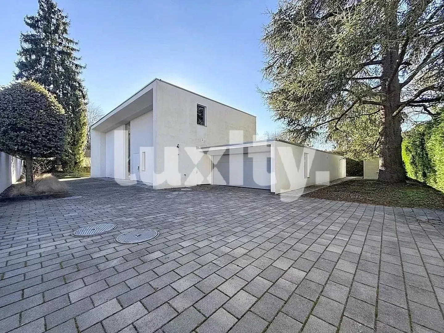 Architect's Villa — A Contemporary Haven of Peace - Photo 1 of 1