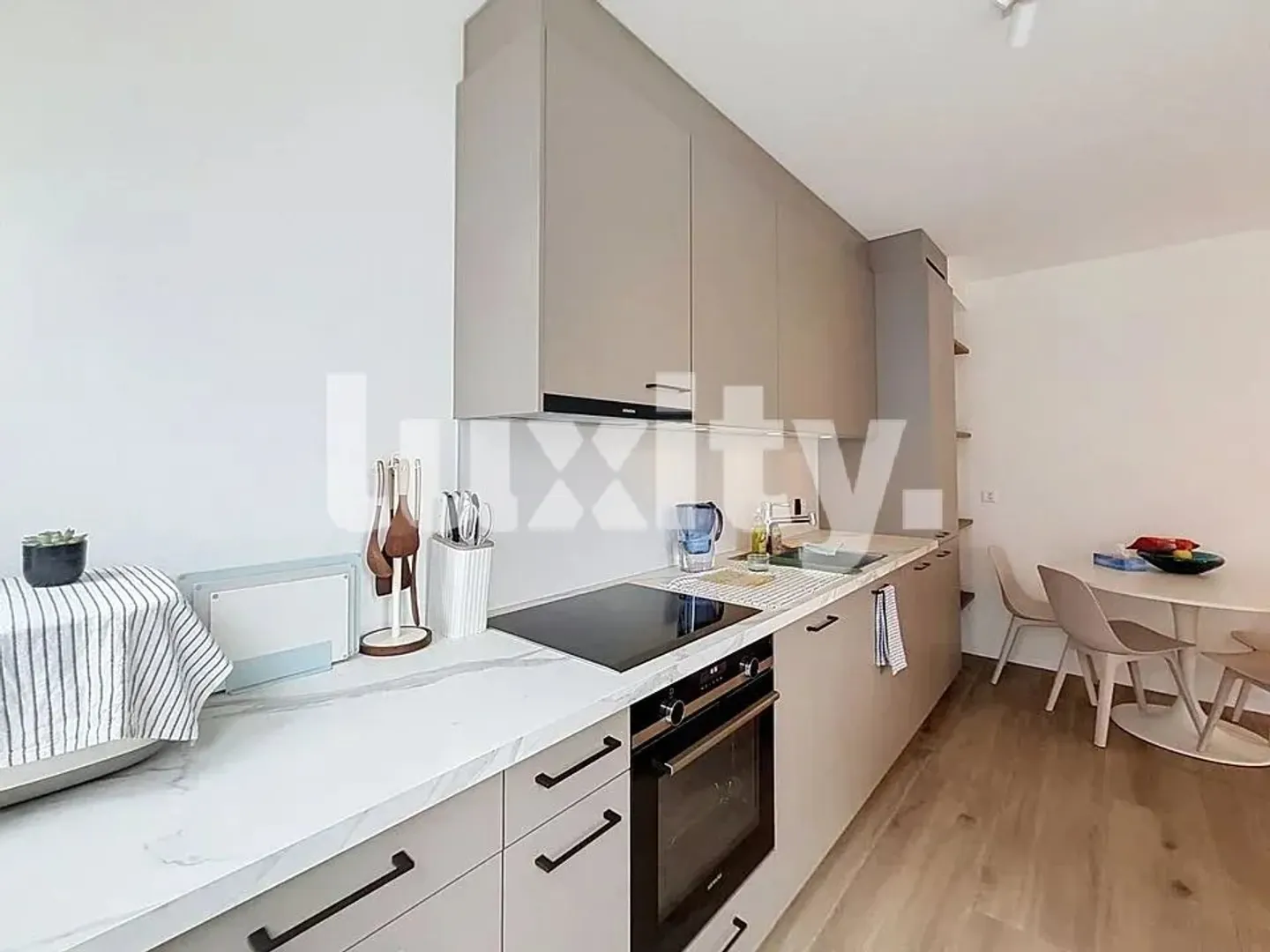 Superbo appartamento arredato a Plainpalais - Foto 4 di 7