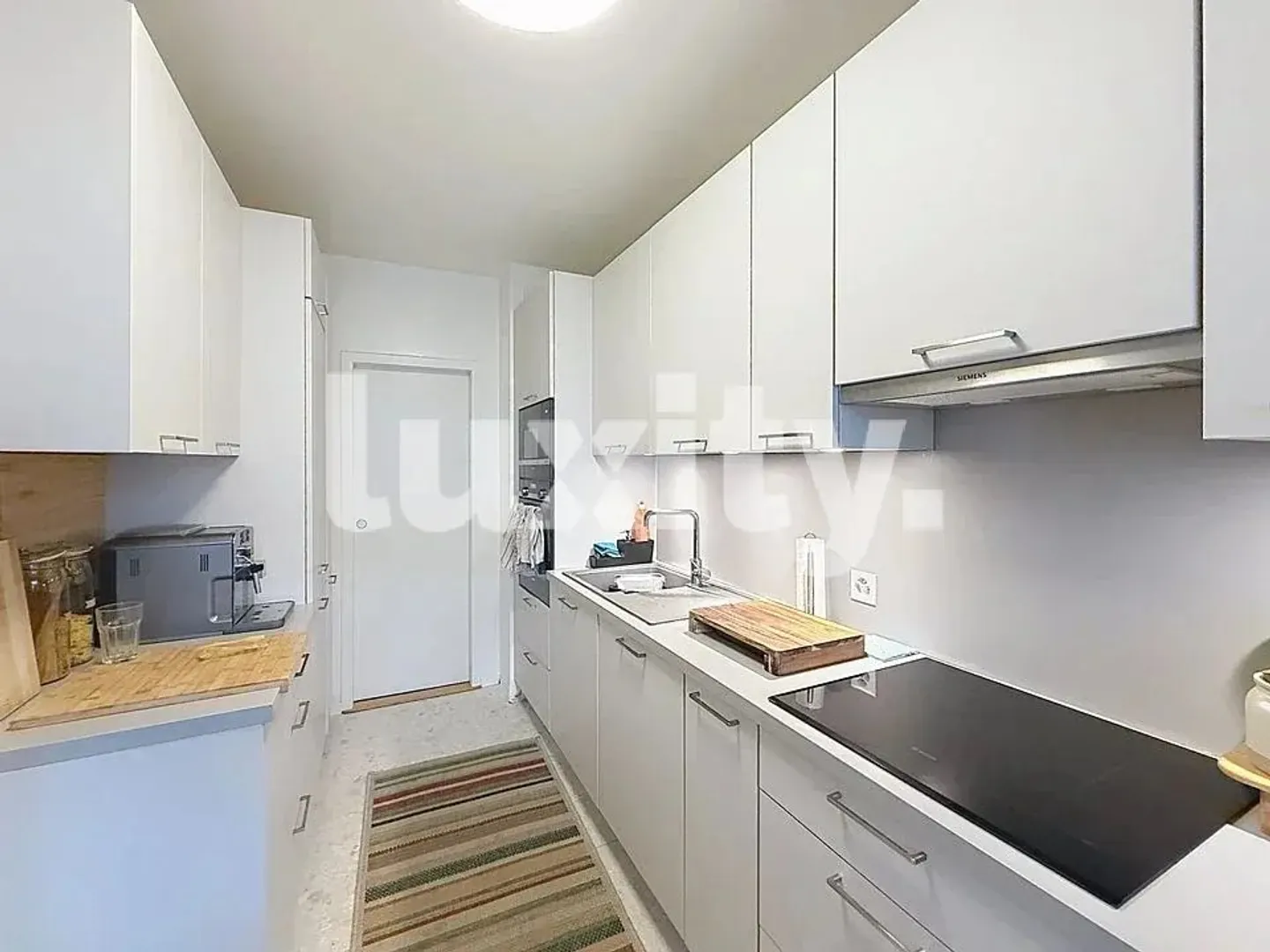 Schöne und geräumige Wohnung mit Balkon - kürzlich renoviert - Foto 4 von 6