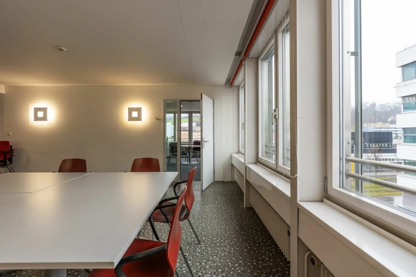 La tua nuova sede in Zürcherstrasse - Foto 4 di 10