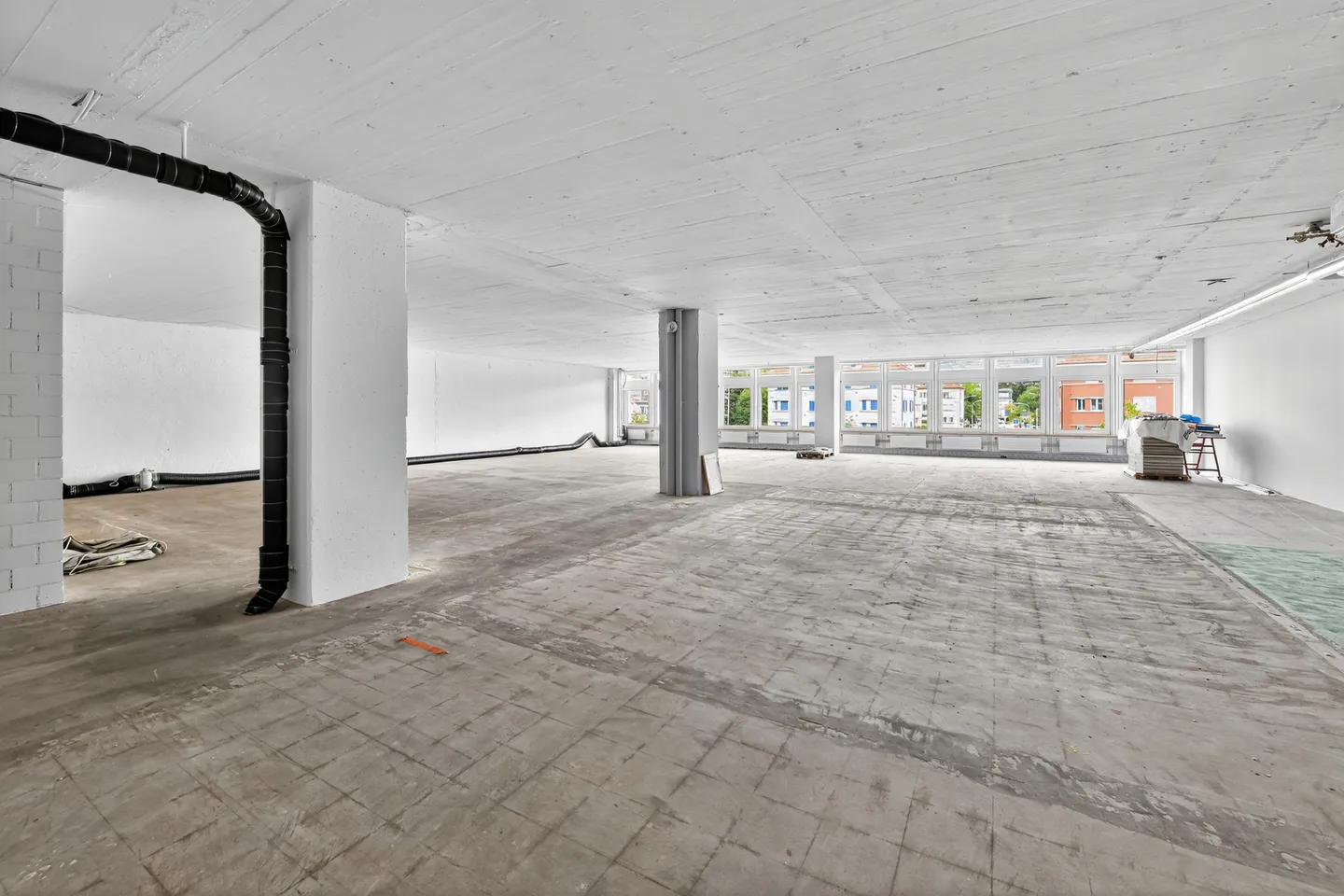 Attractive commercial space with flexible room concept in a central location - Photo 5 of 5