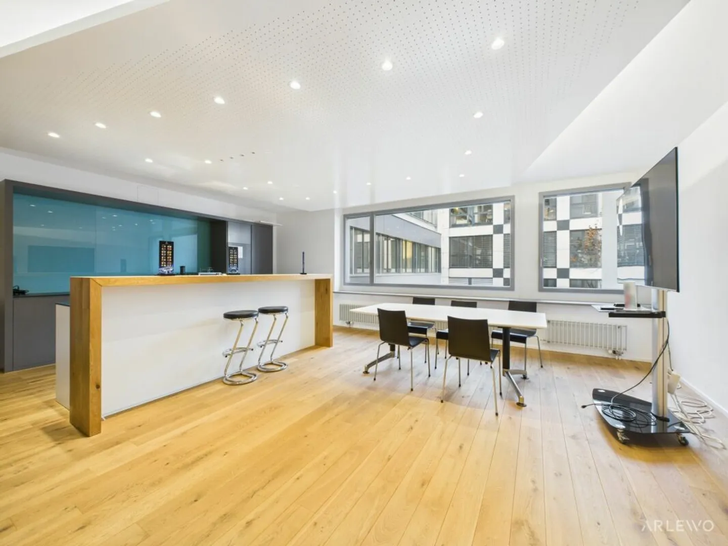 Top developed office space at Alpenquai - Photo 12 of 13