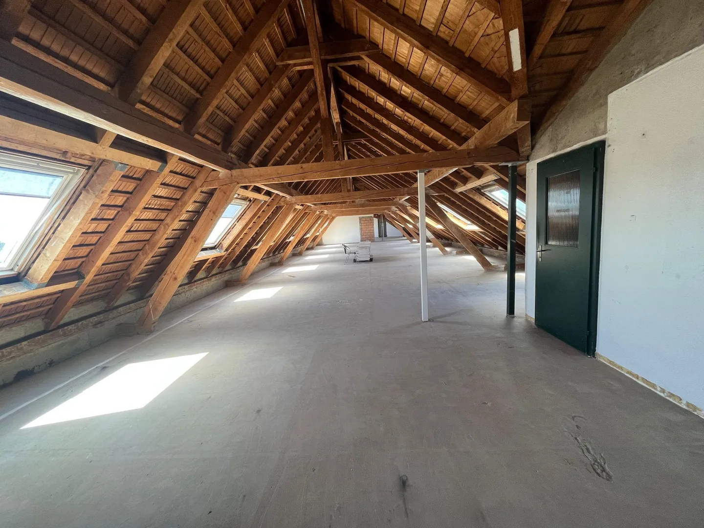 Espace de stockage polyvalent à Solothurn - Photo 6 sur 13