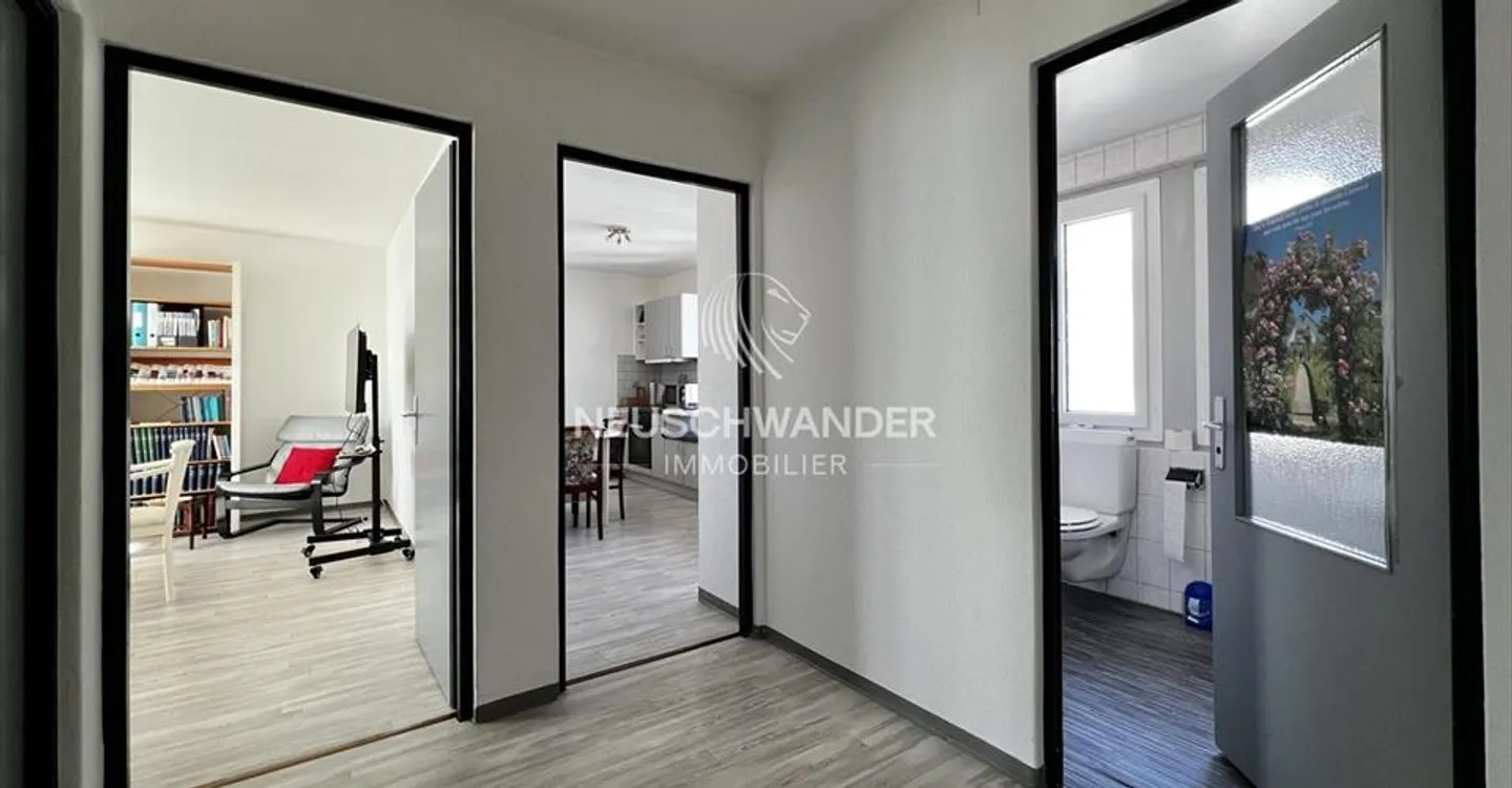 Ufficio 3,5 stanze - Foto 6 di 13