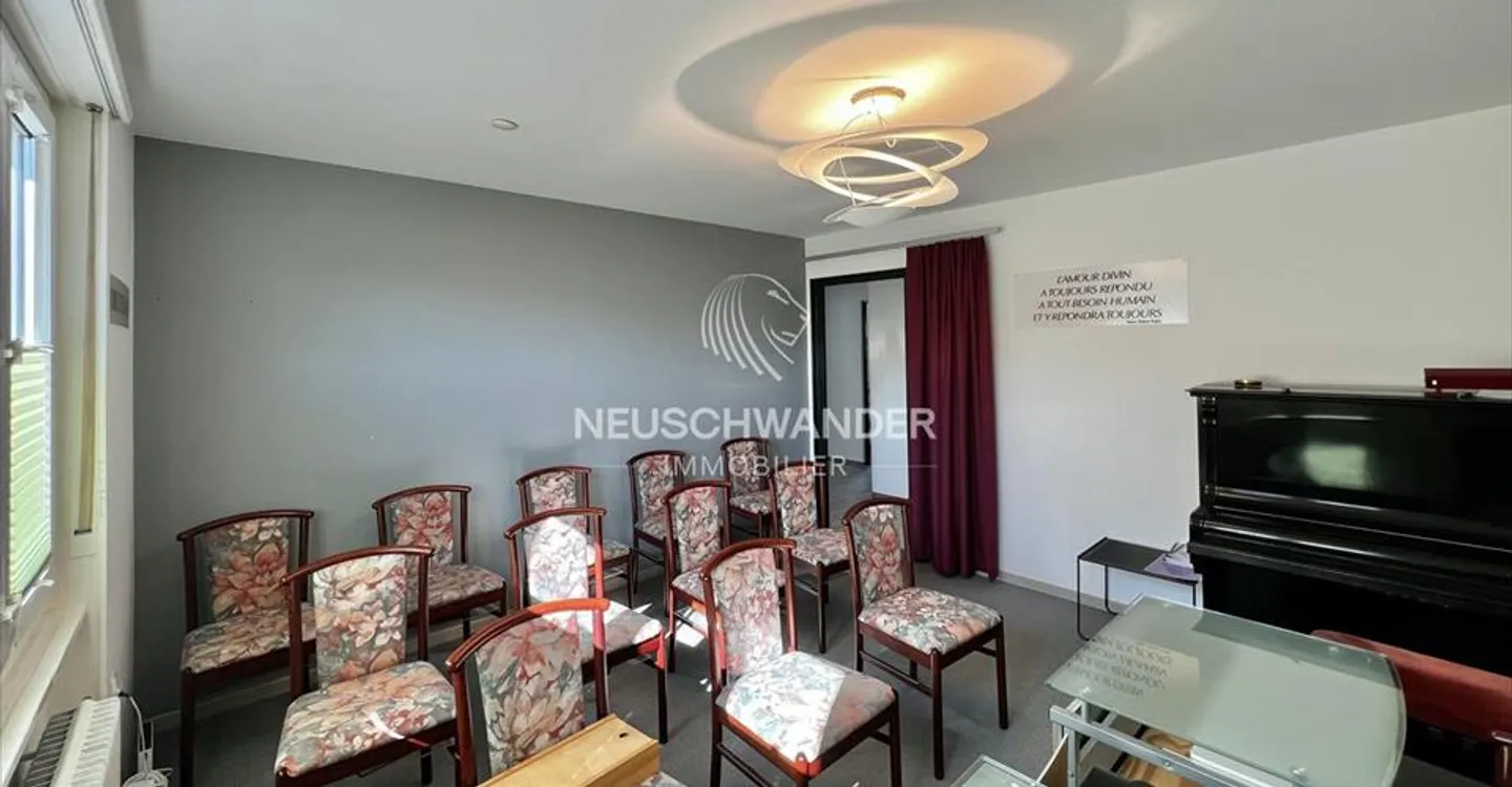 Ufficio 3,5 stanze - Foto 5 di 13