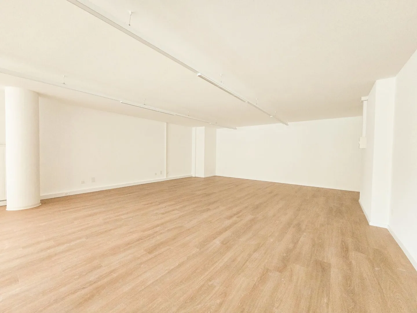Ufficio ristrutturato di 230m2 – Centro città di Losanna - Foto 6 di 13