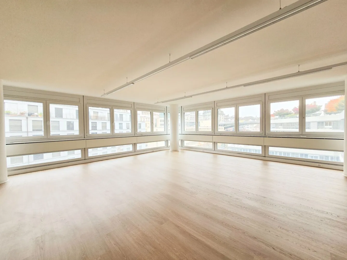 Ufficio ristrutturato di 230m2 – Centro città di Losanna - Foto 4 di 13