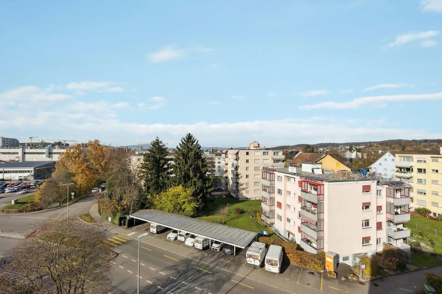 Votre nouvel espace de bureau à Kloten - central, pratique et polyvalent - Photo 3 sur 11