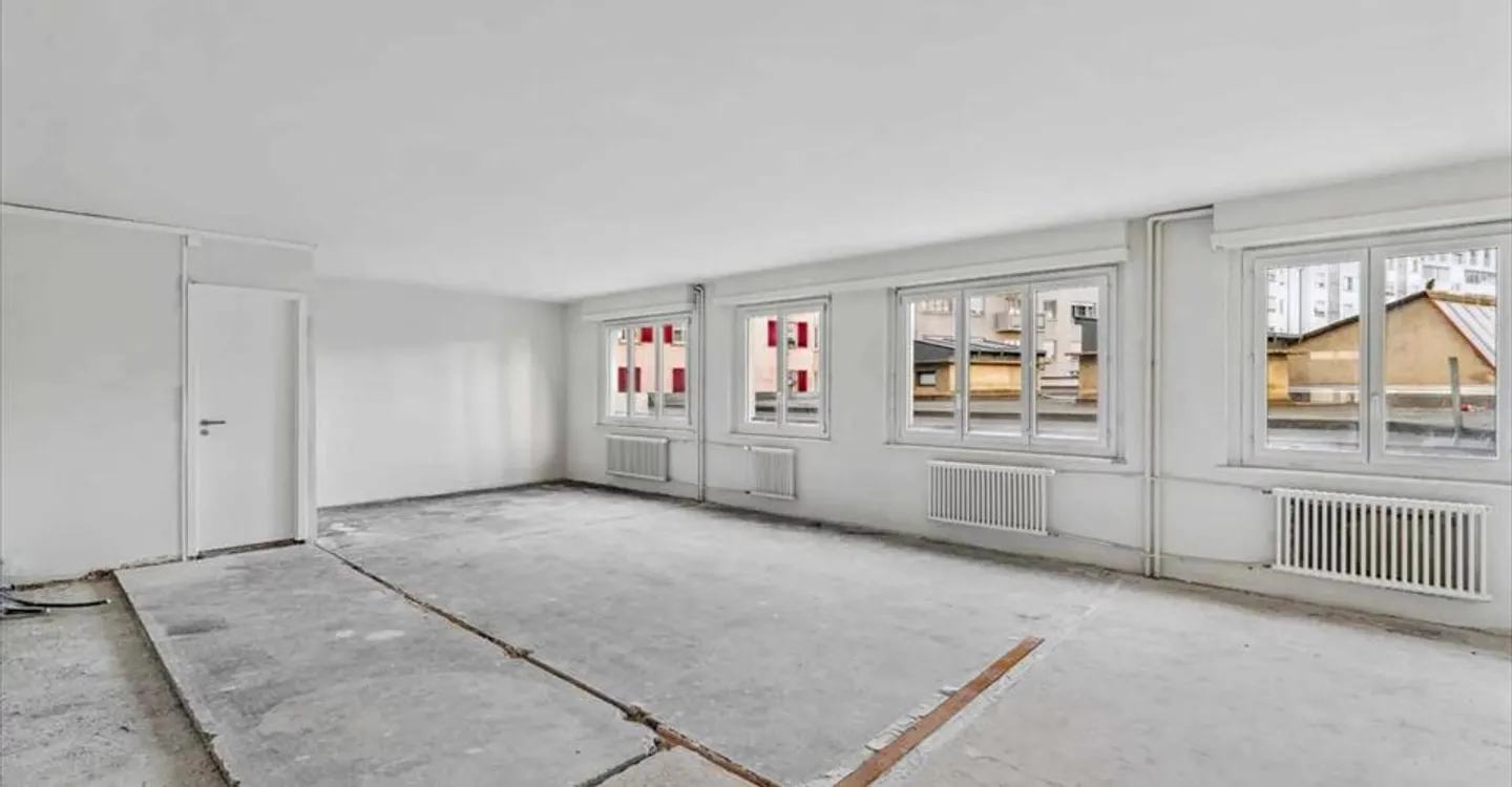 Bureau dans un quartier dynamique - Photo 5 sur 11