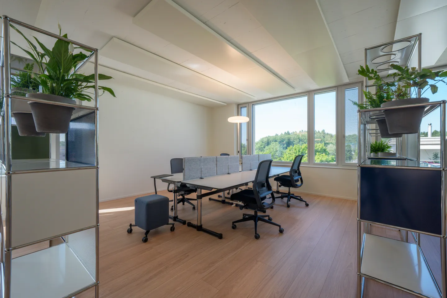 Stylish Co-Working Space - Photo 5 of 5