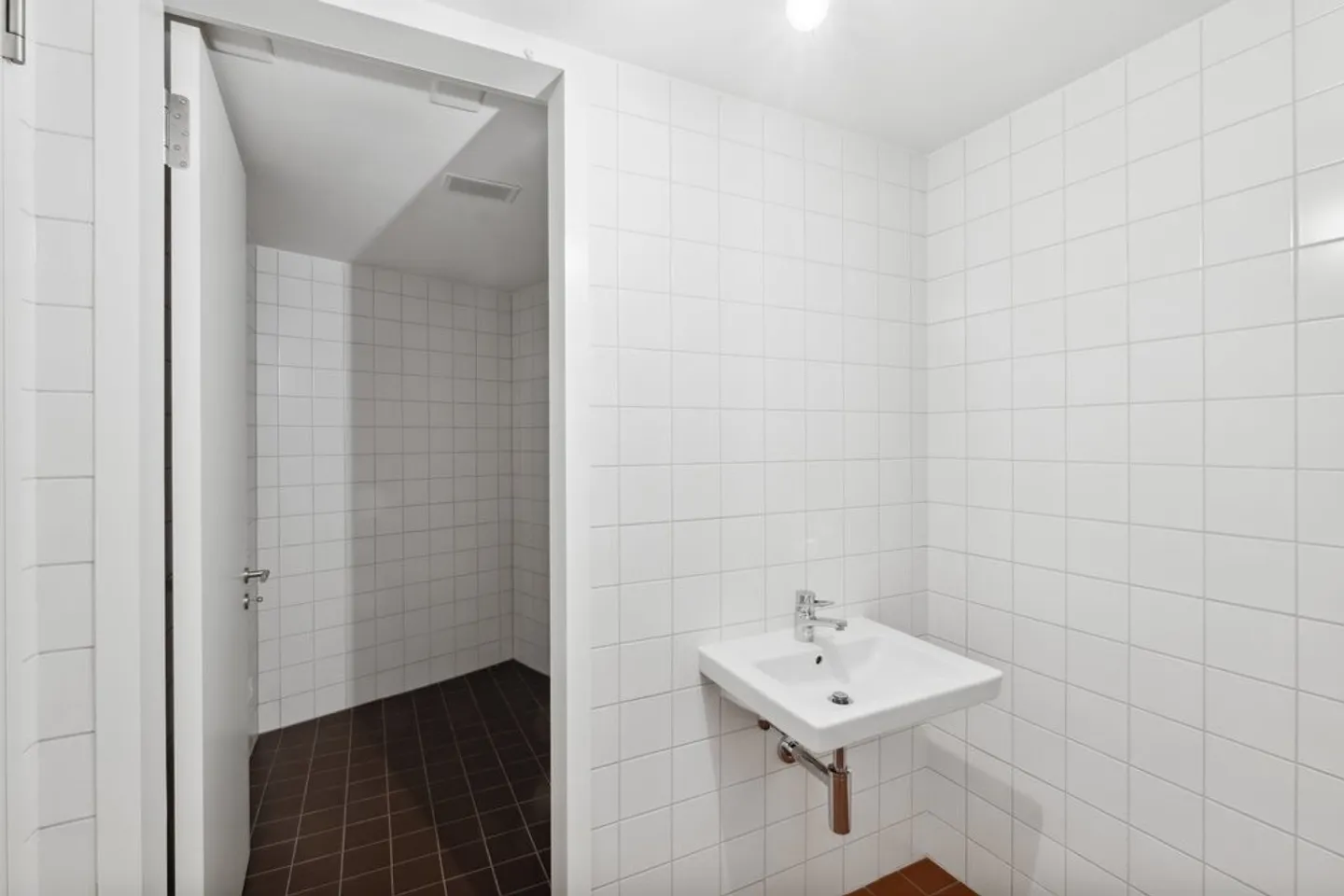 Espace commercial à Zofingen : Emplacement parfait pour votre entreprise ! - Photo 9 sur 11