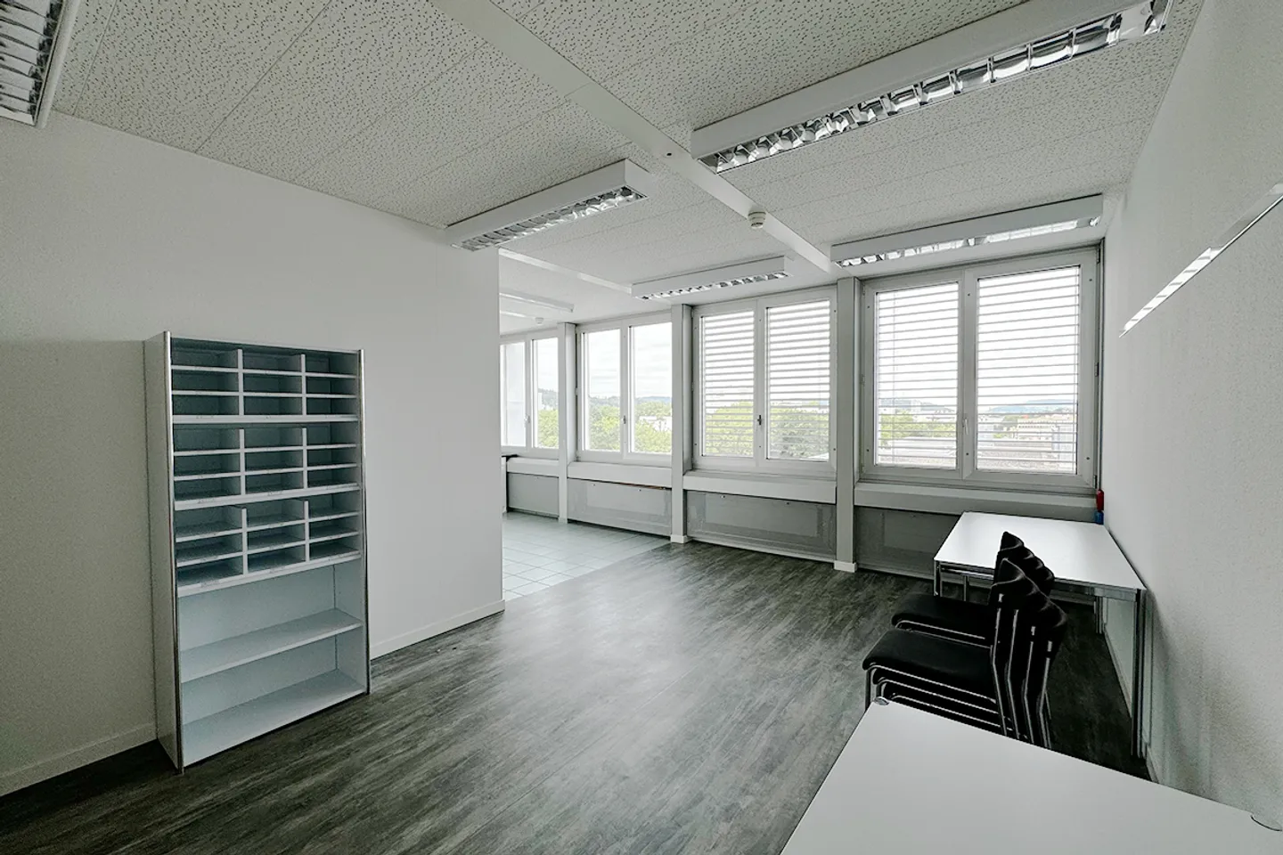 Modern developed office/commercial space on the main axis of Winterthur - Photo 12 of 13