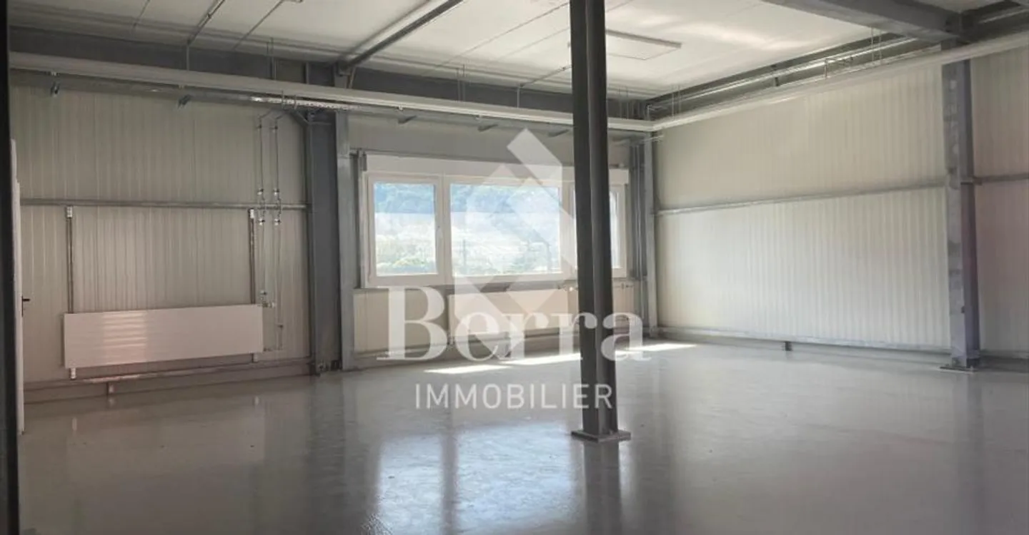 Office - Photo 4 of 12