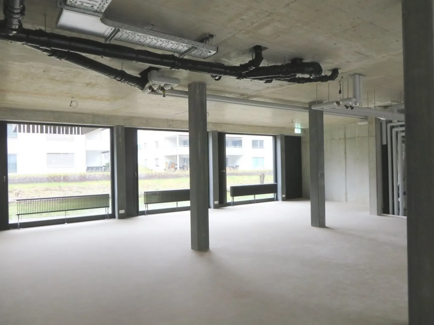 L'endroit parfait pour votre entreprise ! - Trois loyers nets offerts - Photo 4 sur 4