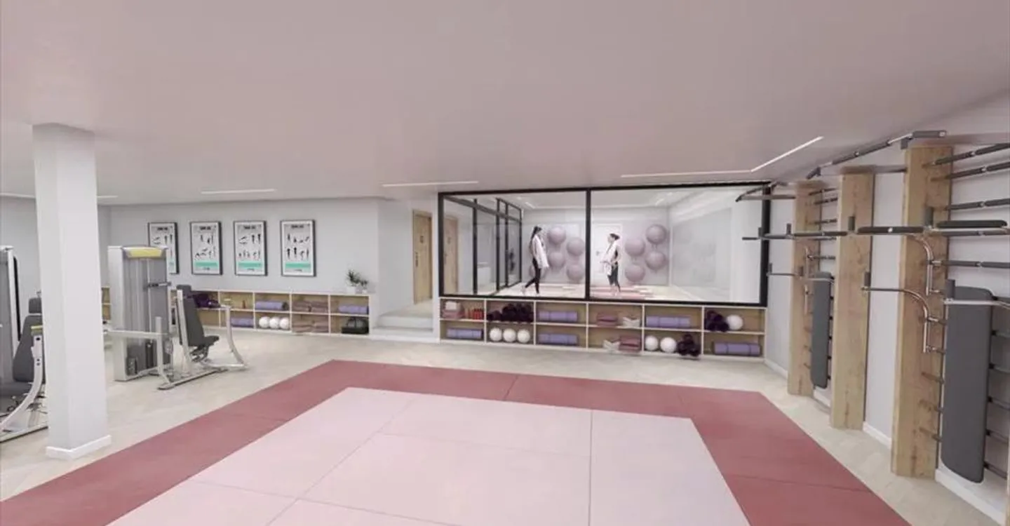 Espace Commercial Polyvalent - Photo 1 sur 8