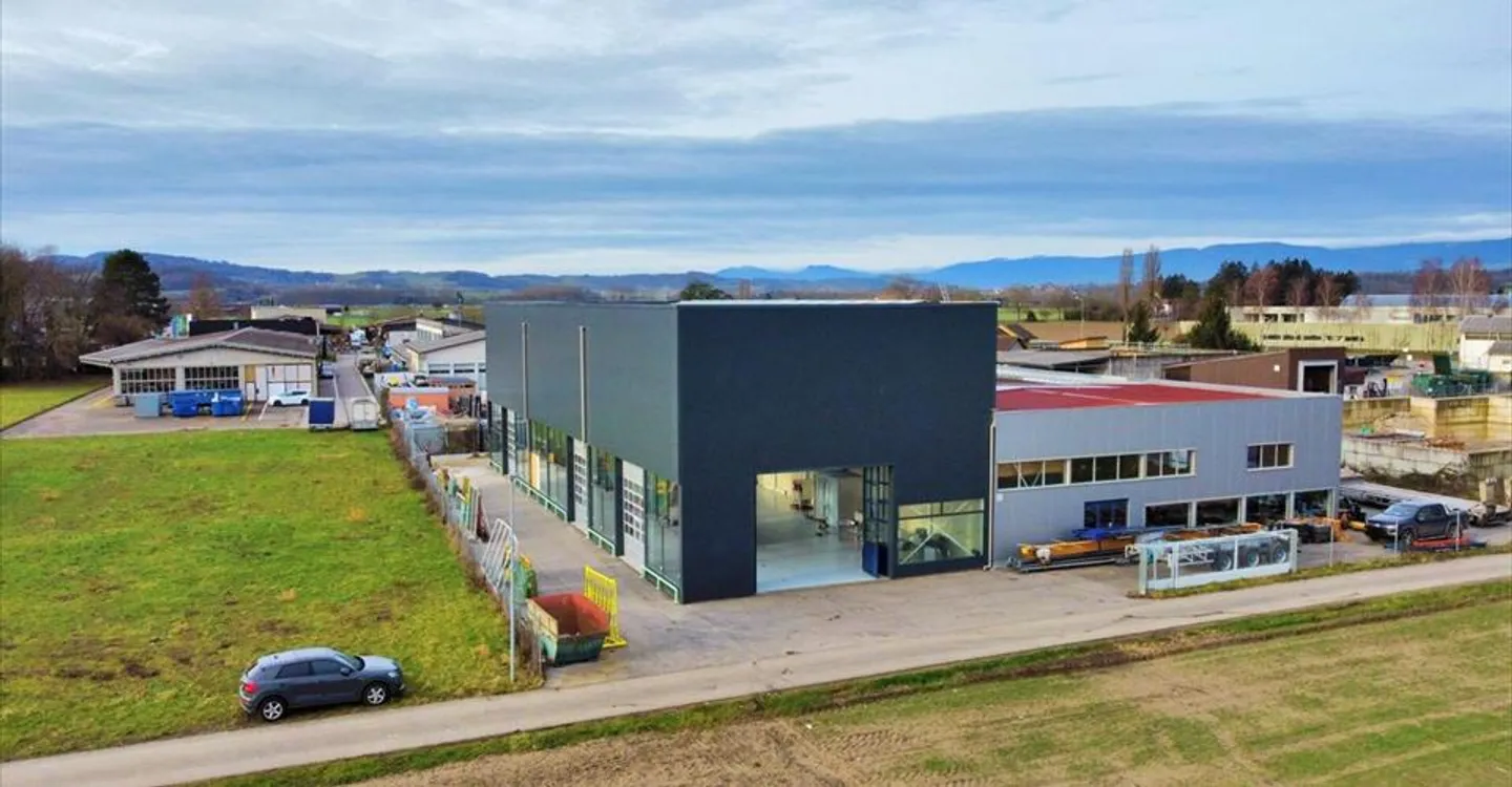Atelier industriel à Payerne - Photo 1 sur 6