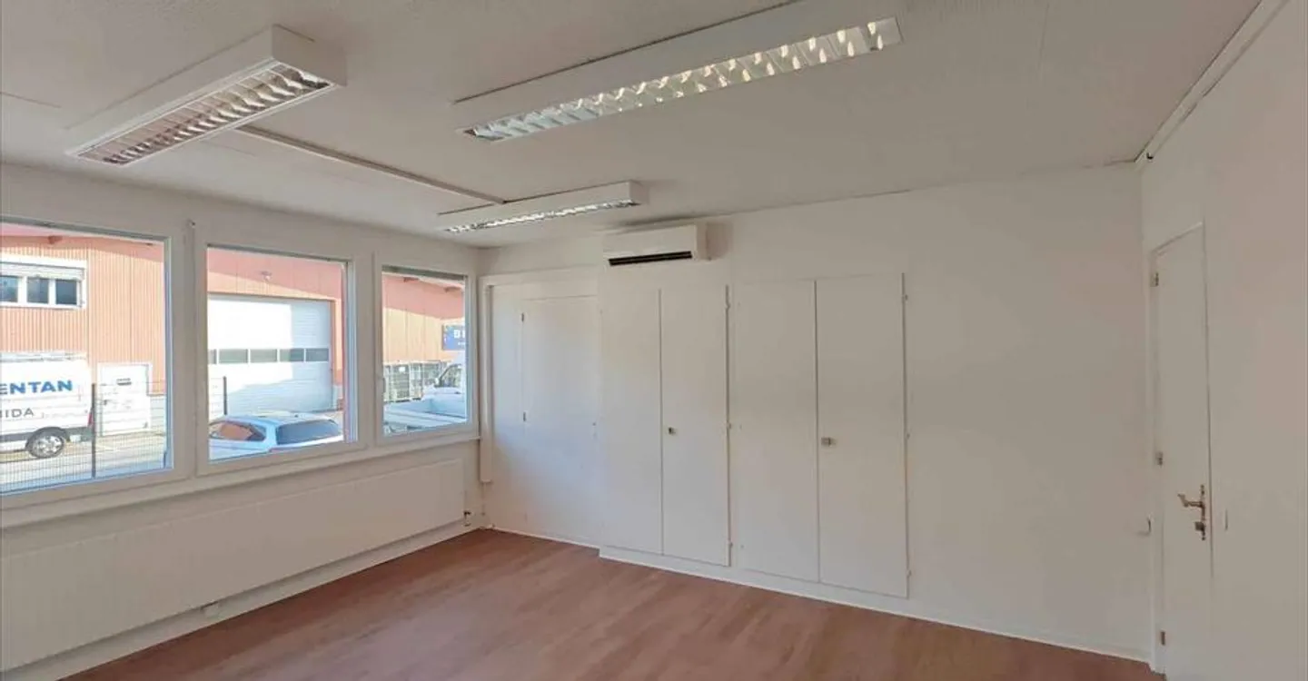 Espace Commercial Flexible à Yverdon - Photo 9 sur 13