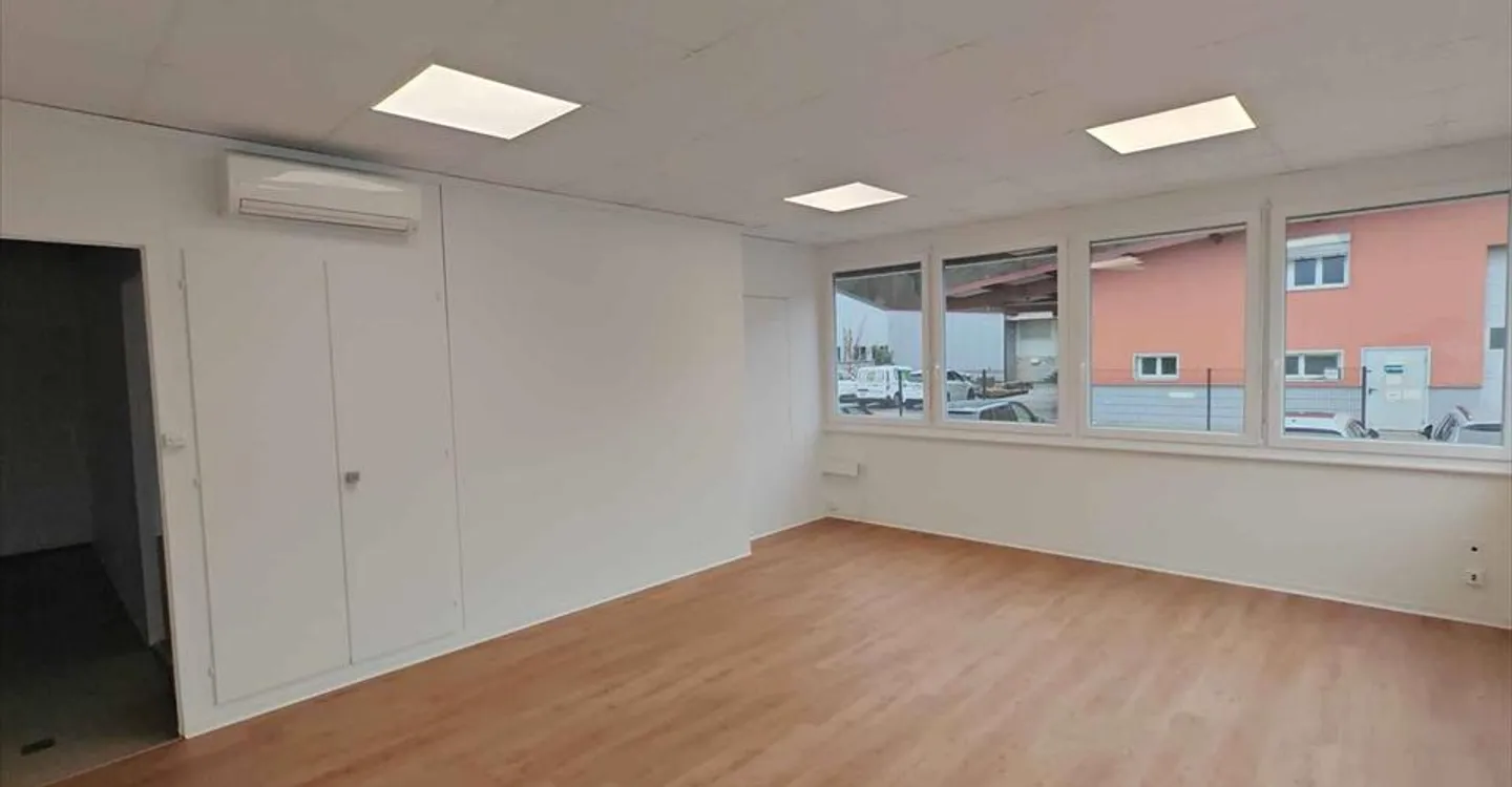 Espace Commercial Flexible à Yverdon - Photo 7 sur 13