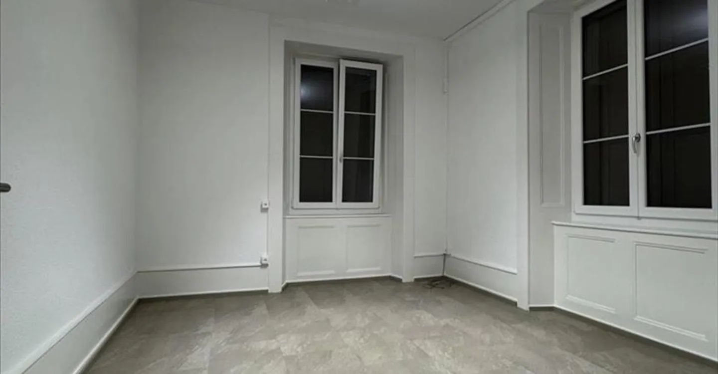Bureau spacieux au Parc - Photo 3 sur 9