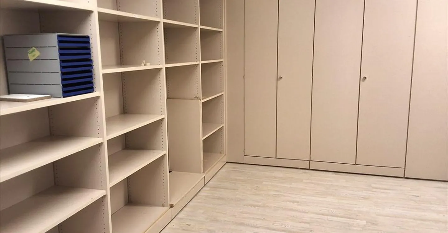 Bureau spacieux à louer - Photo 7 sur 13