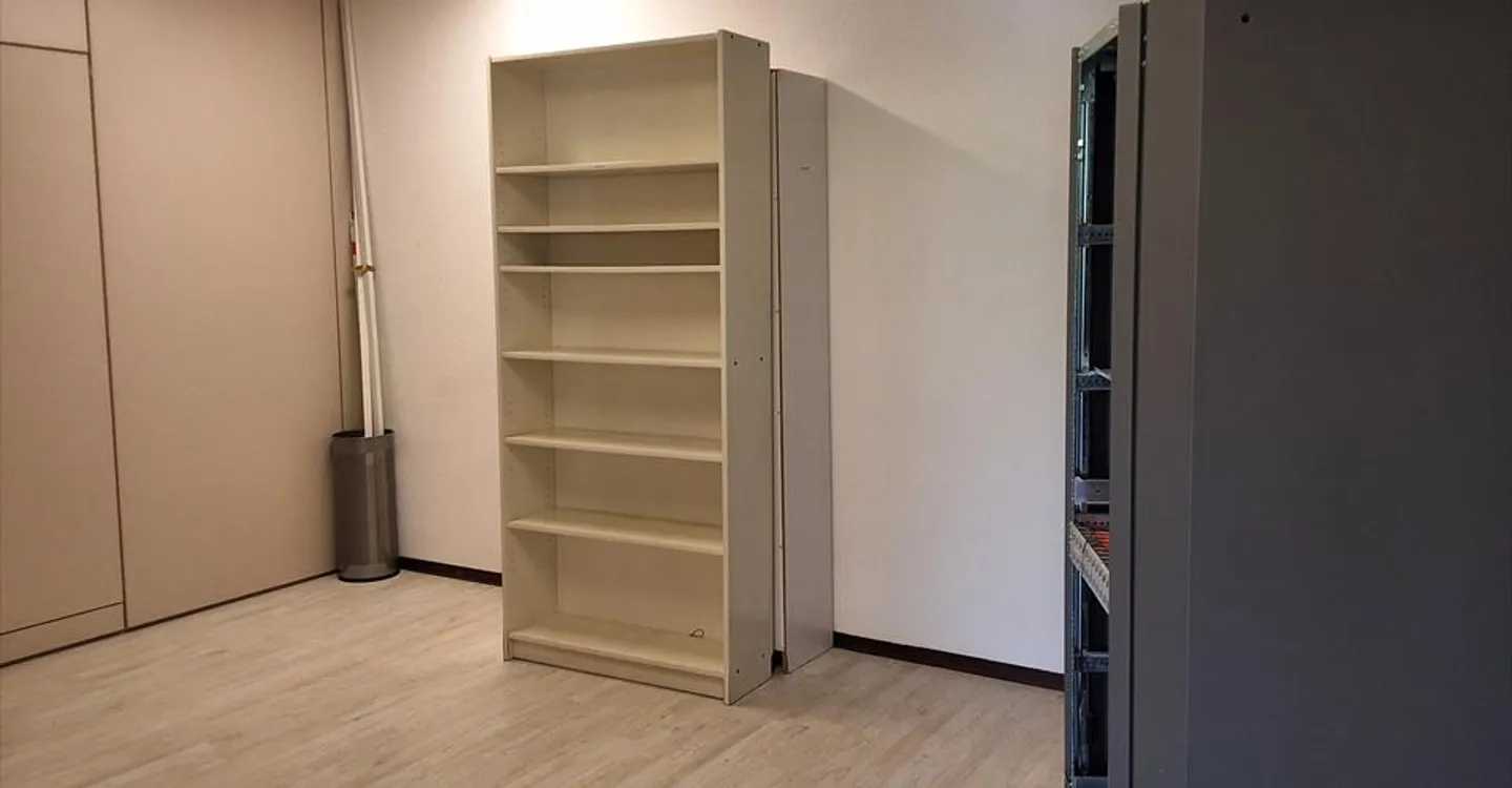 Bureau spacieux à louer - Photo 6 sur 13