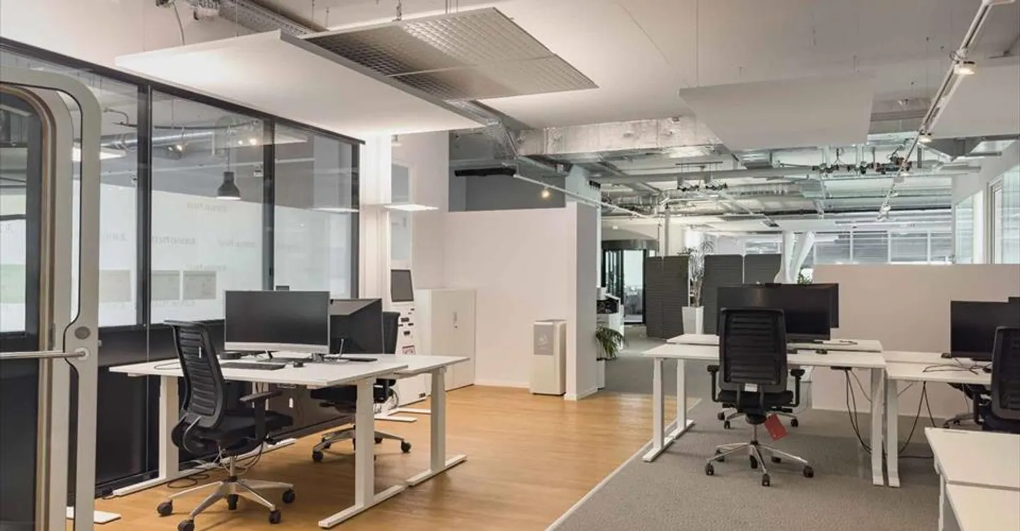 Office - Photo 3 of 12