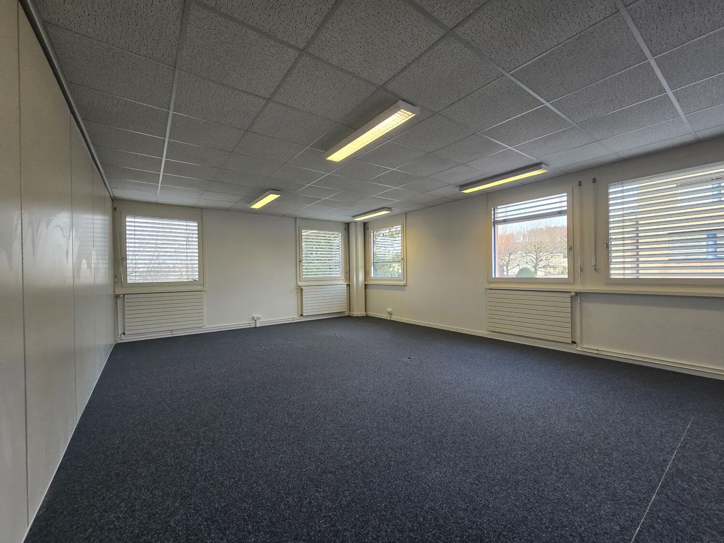 Bright office of 156m2 – Special offer! 2 first rents free - Photo 7 of 10