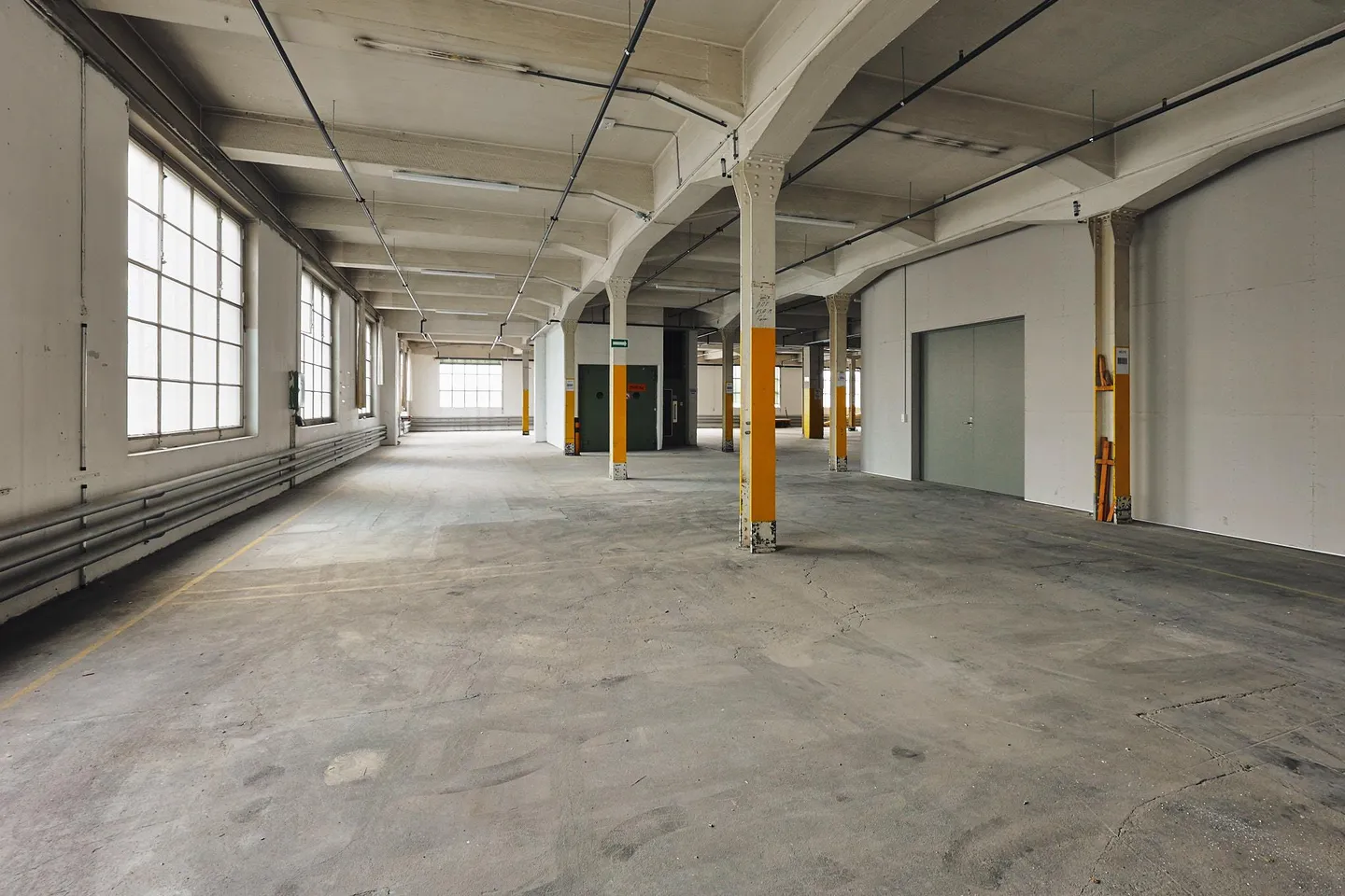 Espace Commercial à Biberist - Photo 3 sur 8