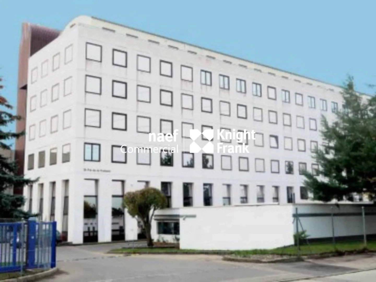 Fläche von 418 m² in der Industriezone ZIMEYSA von Meyrin - Foto 1 von 8