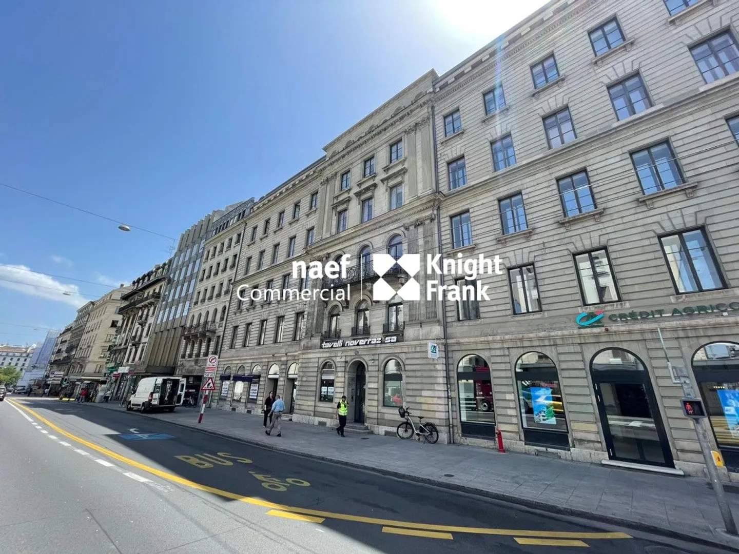 Chantepoulet - Offices of 316 m² on the 3rd floor - Photo 1 of 8