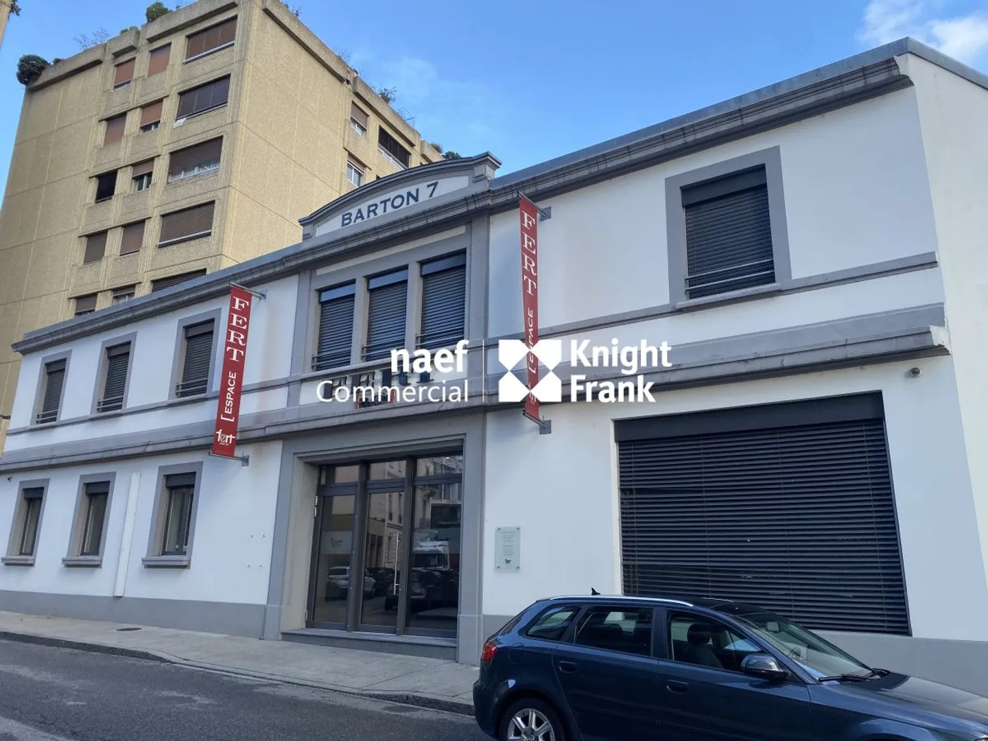 Hypercentre - Fläche von 1.351 m² auf zwei Ebenen - Foto 1 von 7