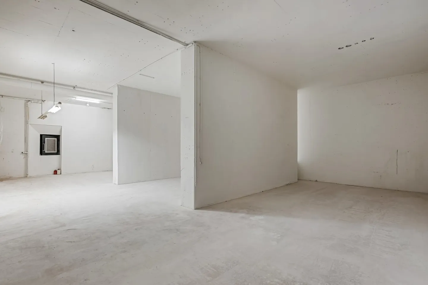 Central in the heart of Solothurn: Flexible space for your use - Photo 2 of 8
