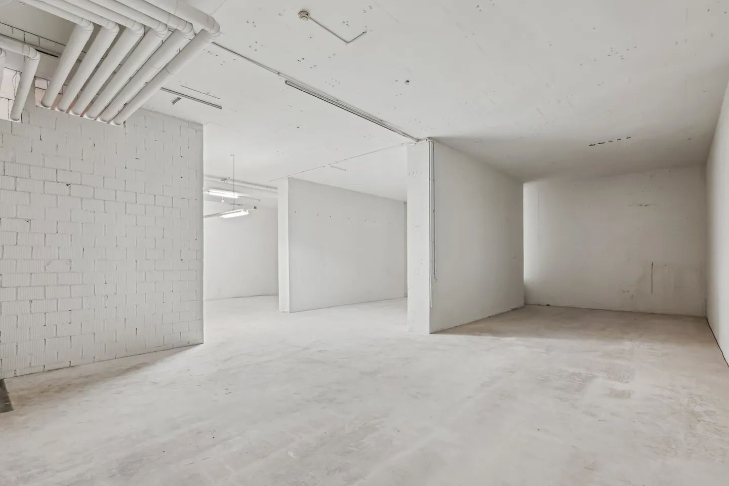 Central in the heart of Solothurn: Flexible space for your use - Photo 3 of 8
