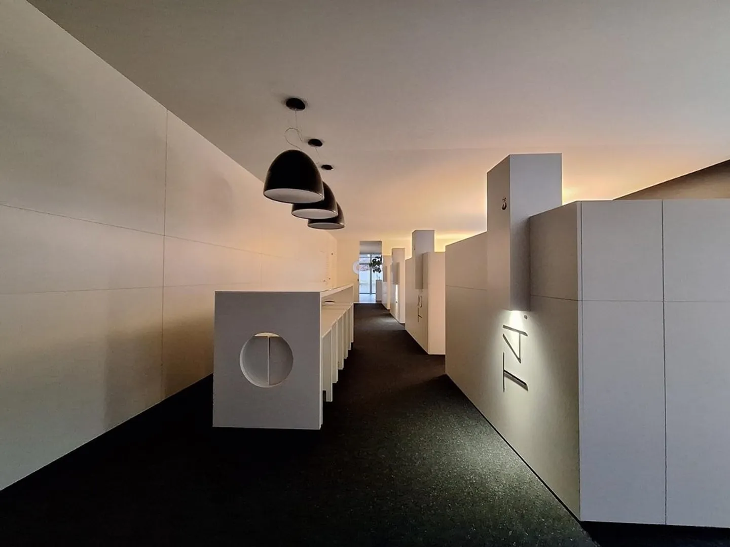 Flexible Büros von 505 m2 mit Lagerungsmöglichkeit - Foto 2 von 8