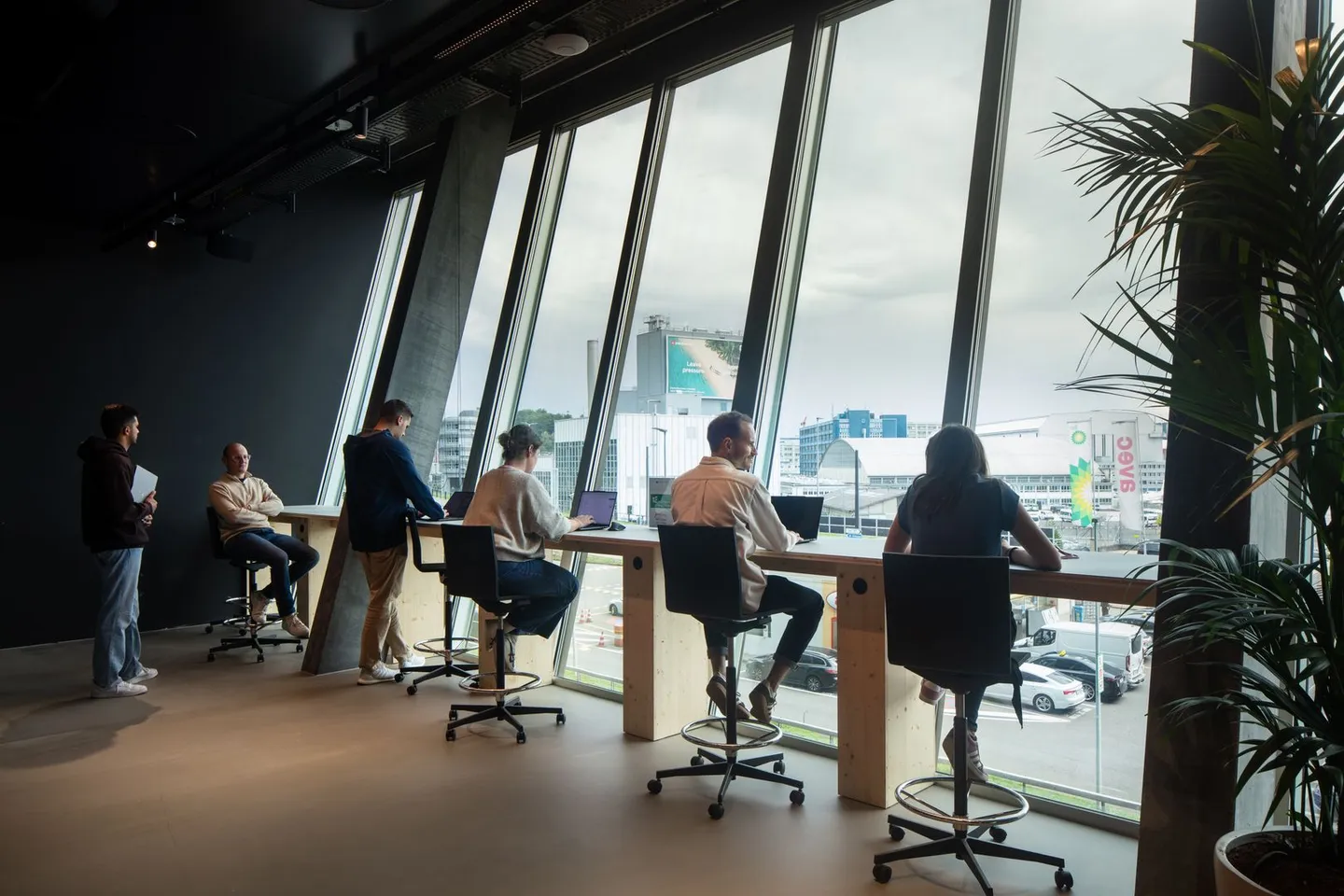Espace de bureau dans le Novu Campus - avec vue sur l'aéroport - Photo 5 sur 6