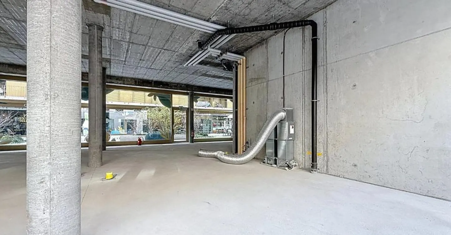 Espace Commercial à Cour de Gare - Photo 7 sur 10