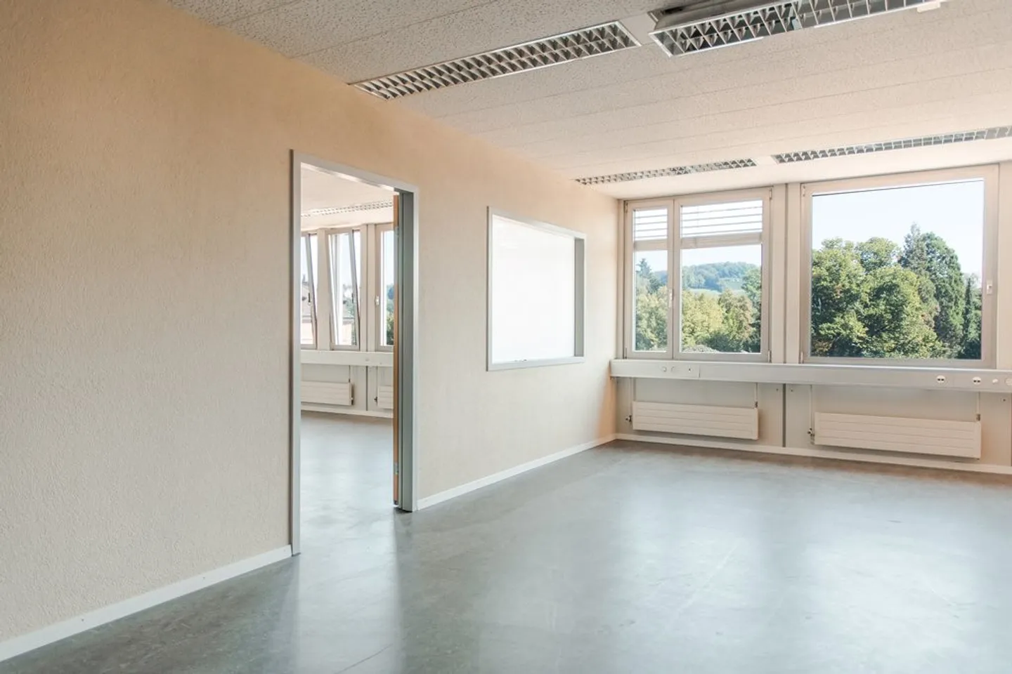 Büroräumlichkeiten im Einkaufszentrum - Foto 3 von 6
