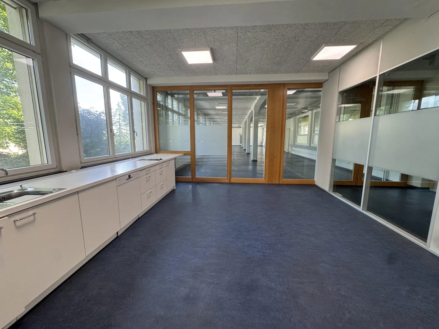 Sous-division flexible de l'espace de production et de stockage! - Photo 13 sur 13