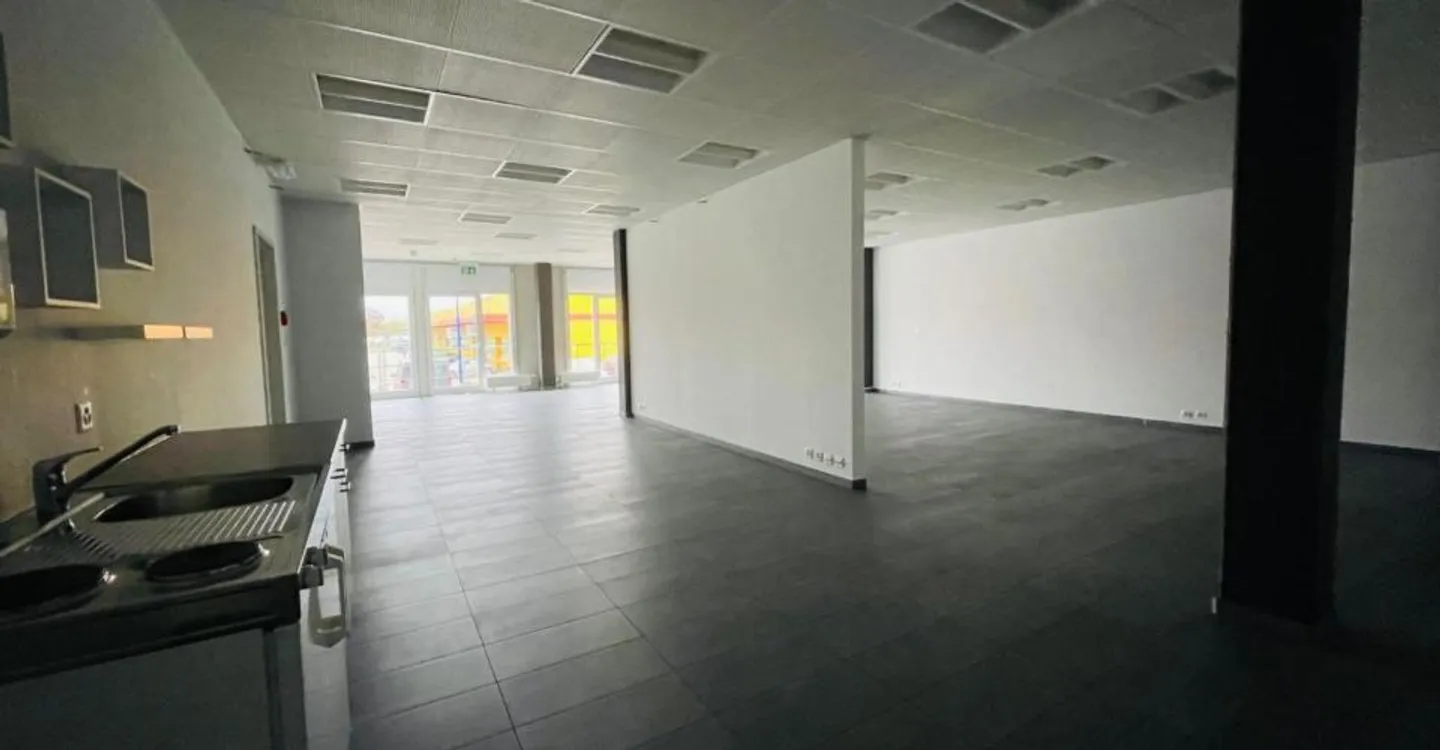 Office - Photo 6 of 6