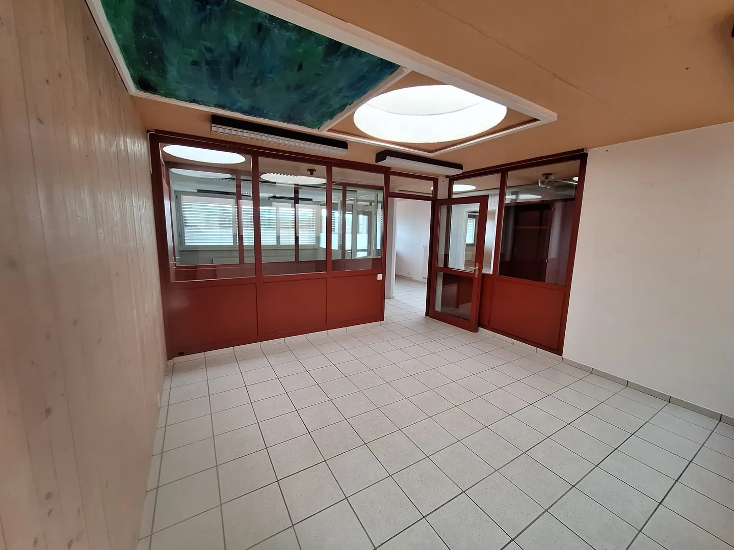 Espace Professionnel à Louer - Photo 3 sur 8