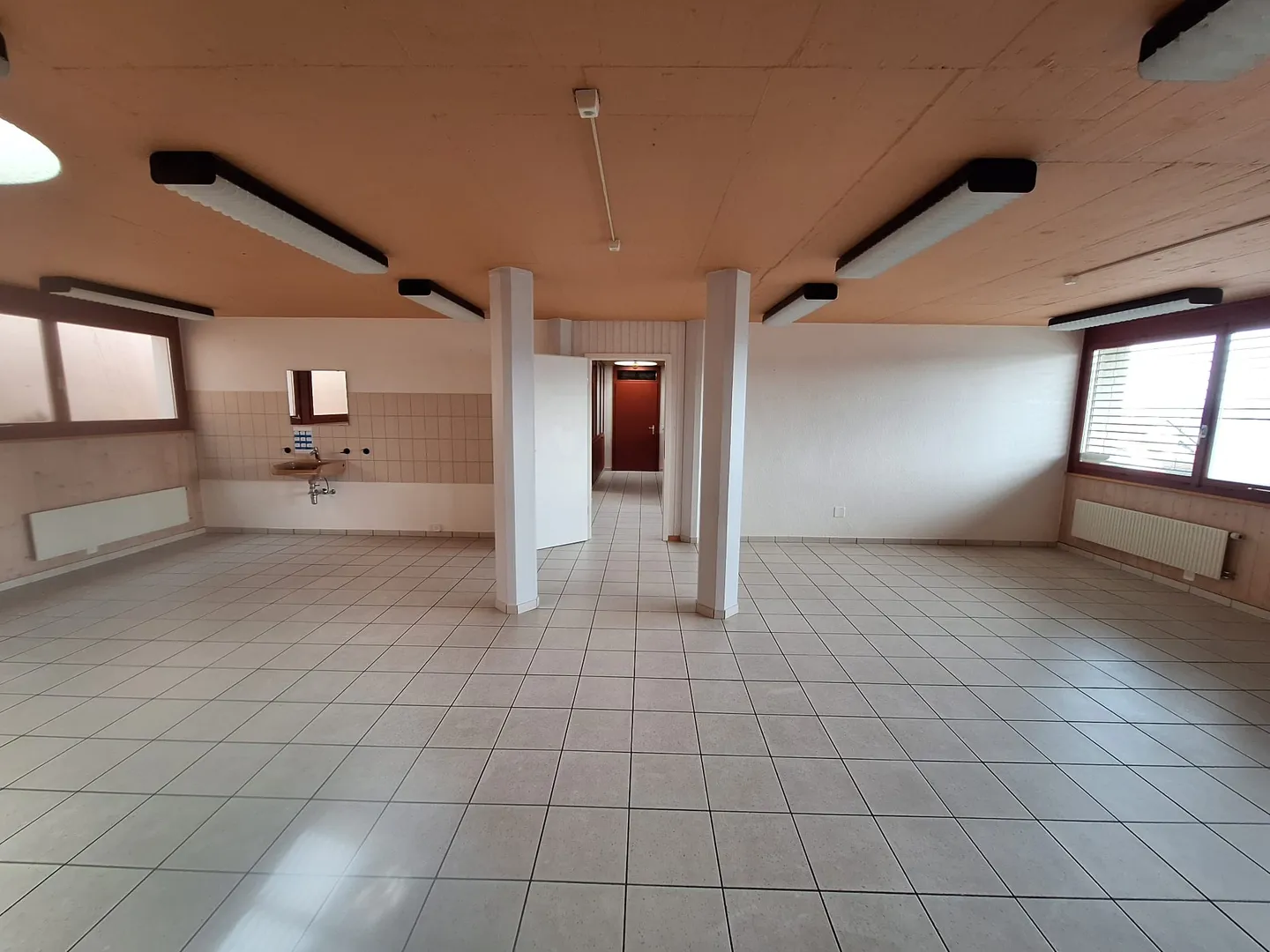 Espace Professionnel à Louer - Photo 5 sur 8