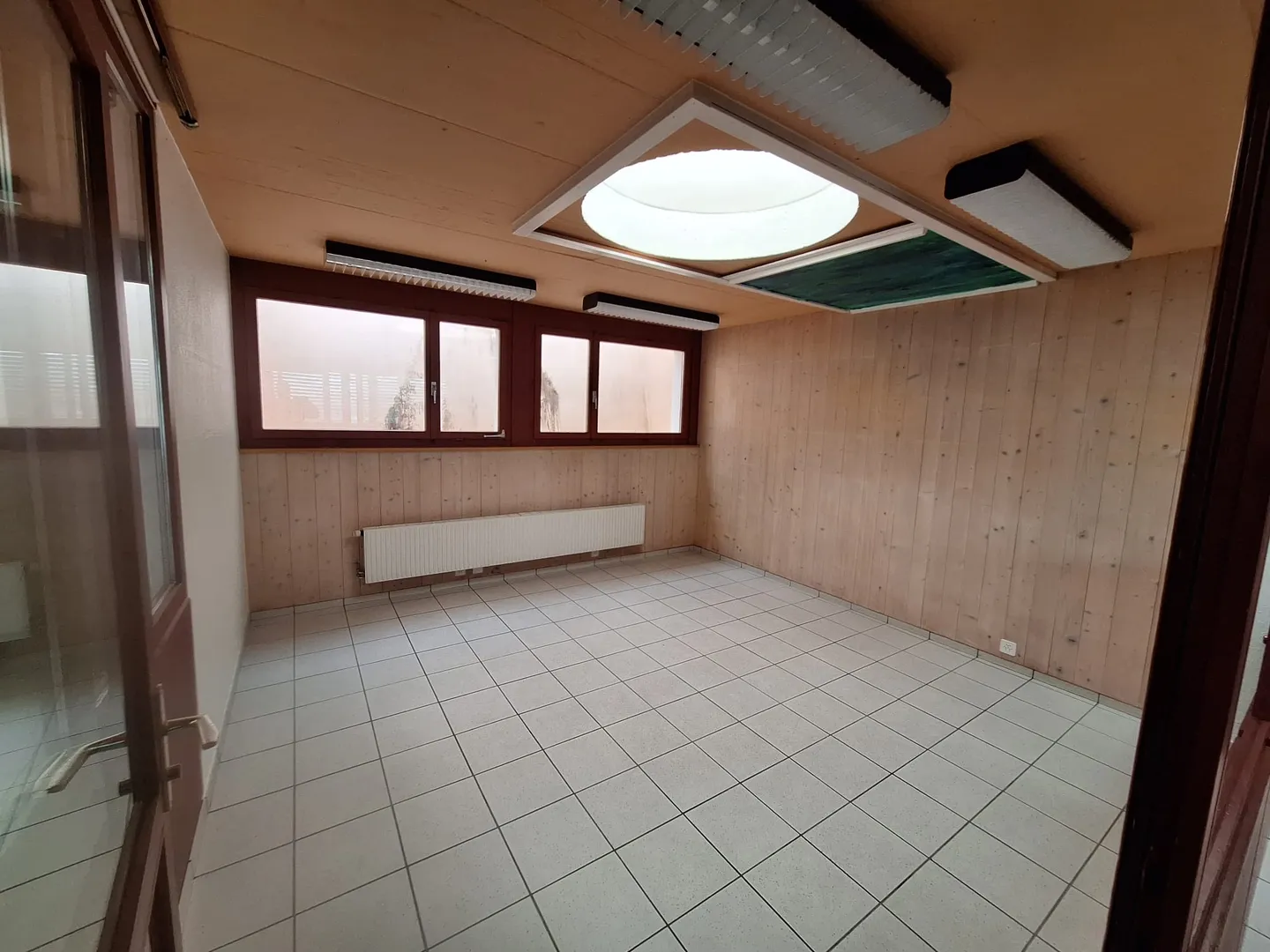 Espace Professionnel à Louer - Photo 6 sur 8
