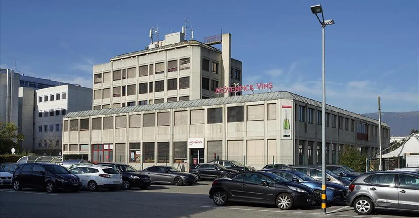 Bureau Industriel Spacieux - Photo 8 sur 10