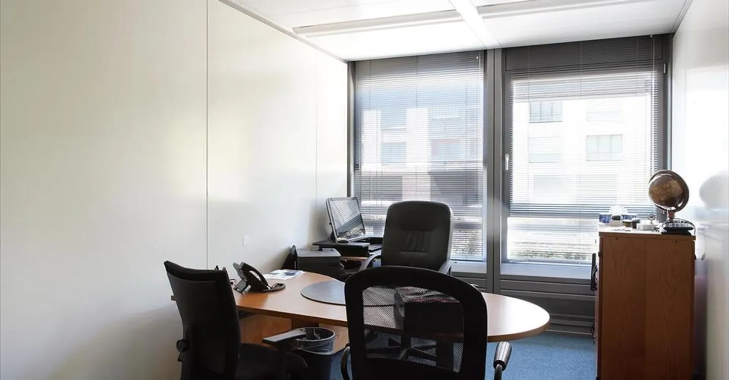 Espace de Bureau Prestigieux - Photo 5 sur 11