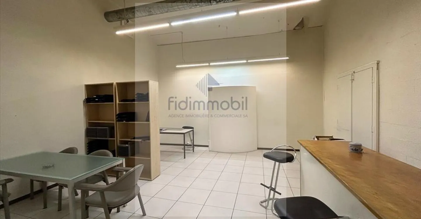 Office - Photo 3 of 10