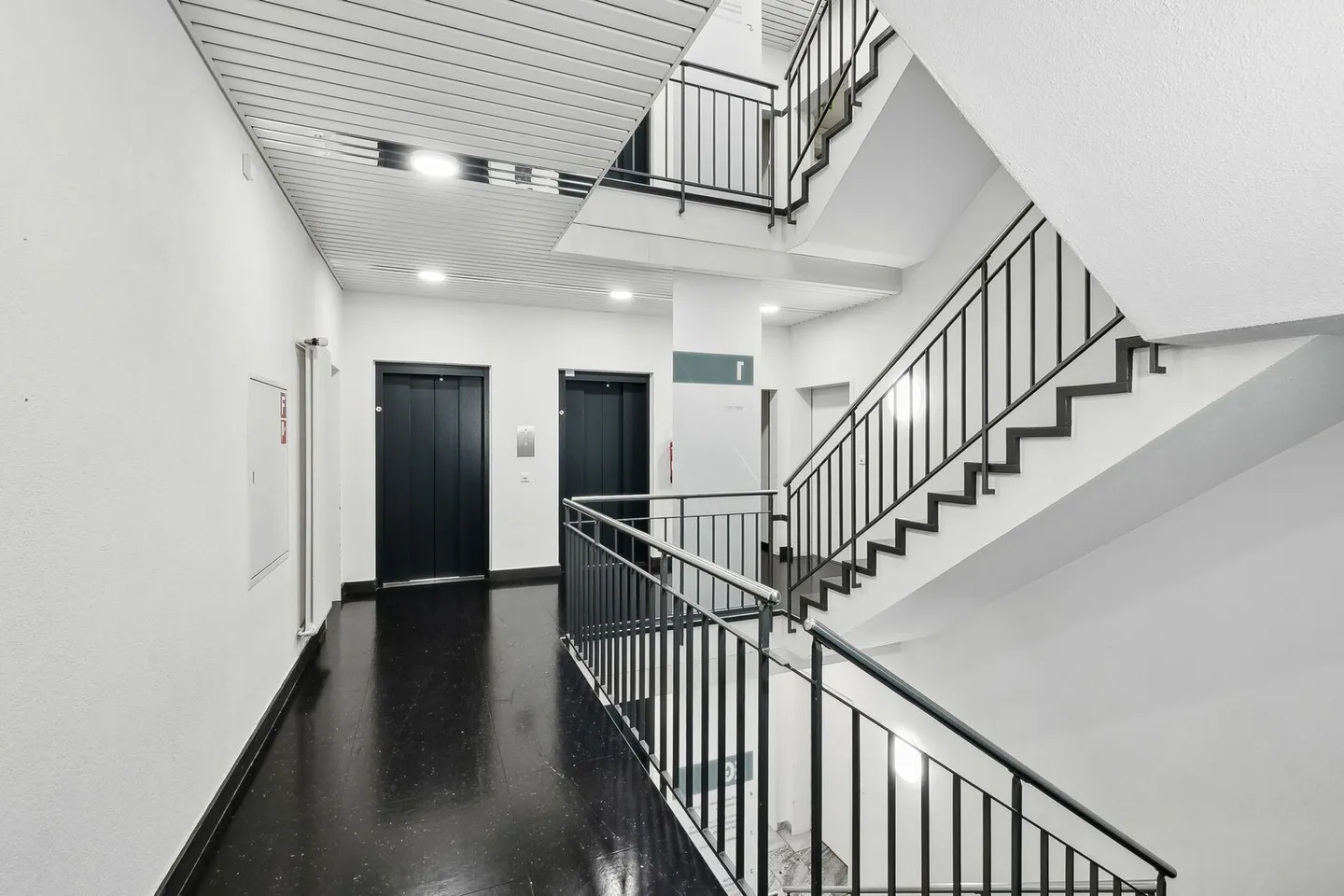 Espace frais pour de nouvelles idées à Kloten - Photo 8 sur 9