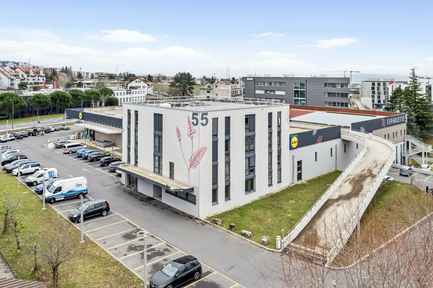 Bureau de 110 m² très bien situé à Crissier - Photo 1 sur 4